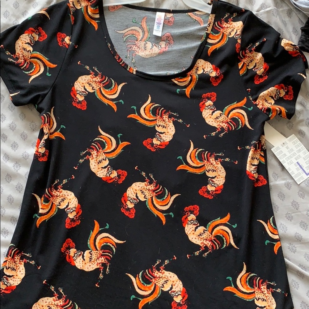 Lularoe classic T